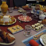 فندق مبيت وإفطار La De La Paix