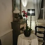 La De La Paix Couette-café 2*