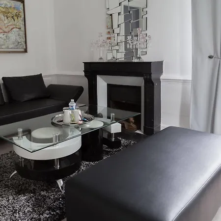 فندق مبيت وإفطار La De La Paix