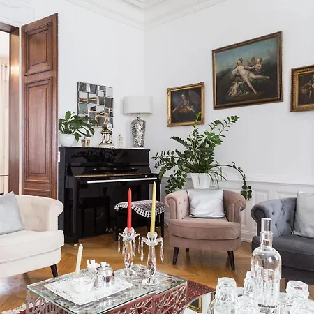 La De La Paix فندق مبيت وإفطار 2*