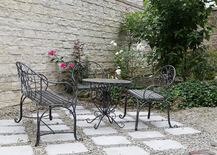 Bed & Breakfast La De La Paix Troyes