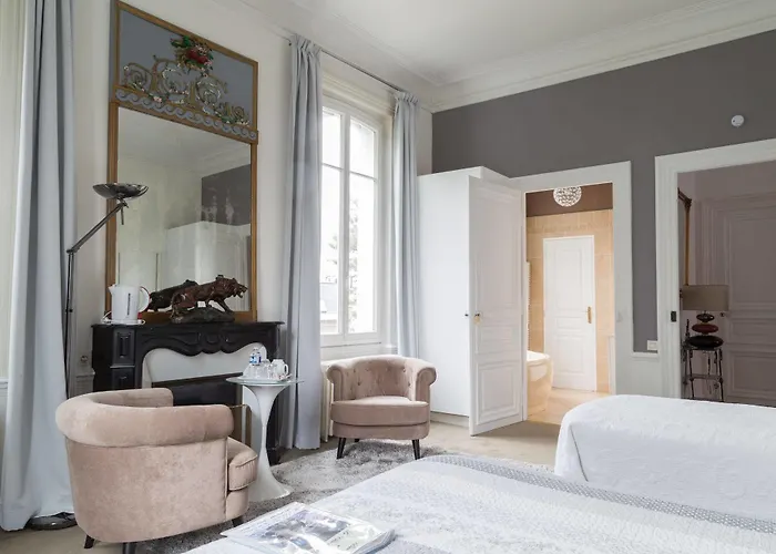 Bed & Breakfast La De La Paix 2*