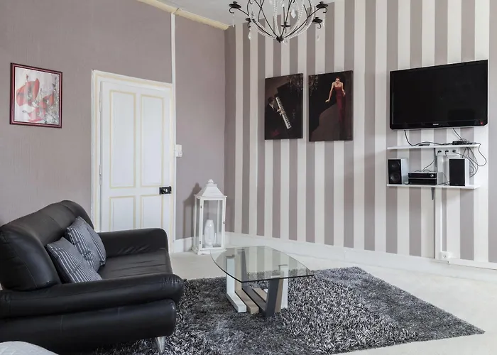 Bed & Breakfast La De La Paix